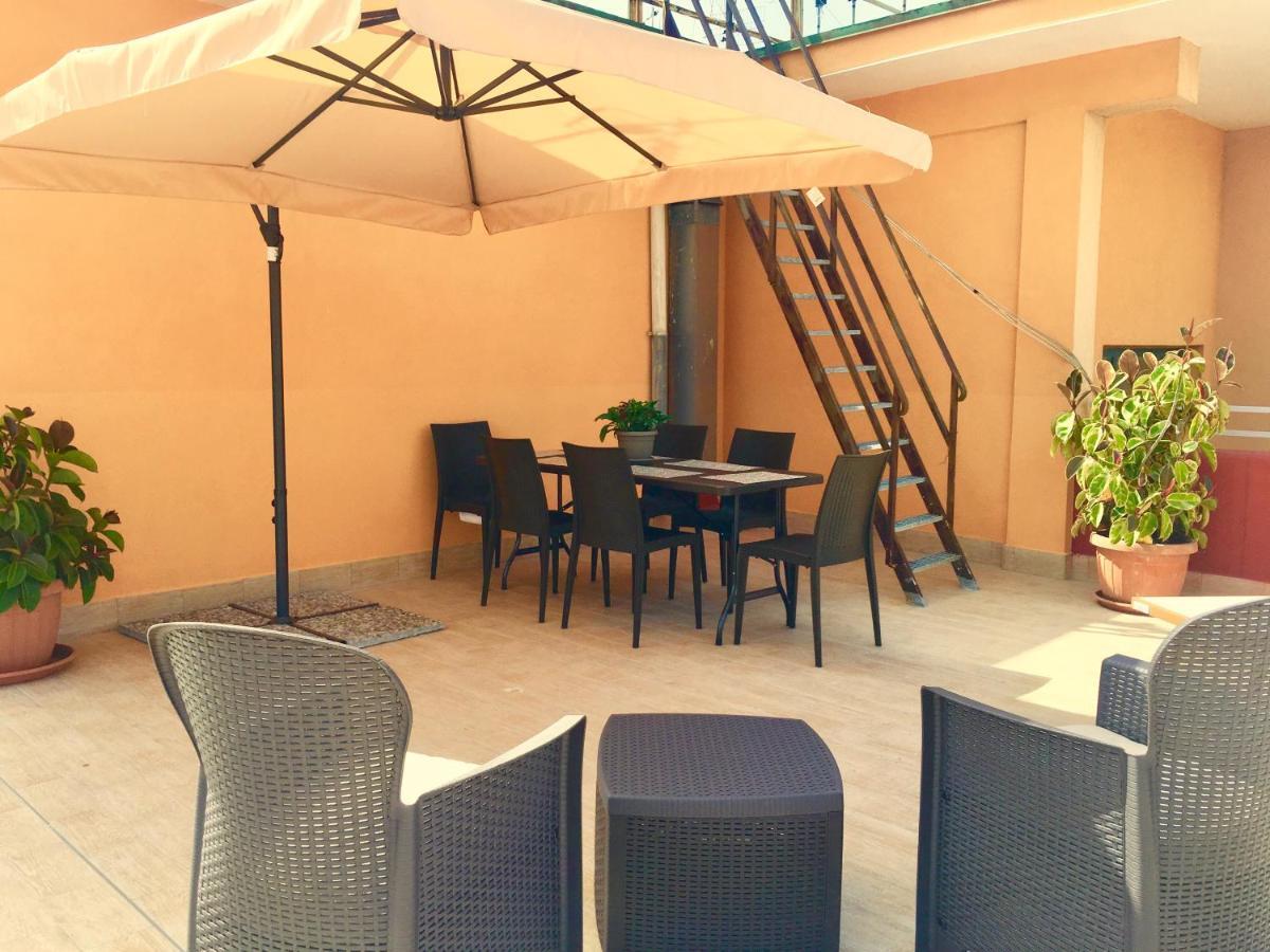 Dimora Montpellier Leilighet Salerno Eksteriør bilde